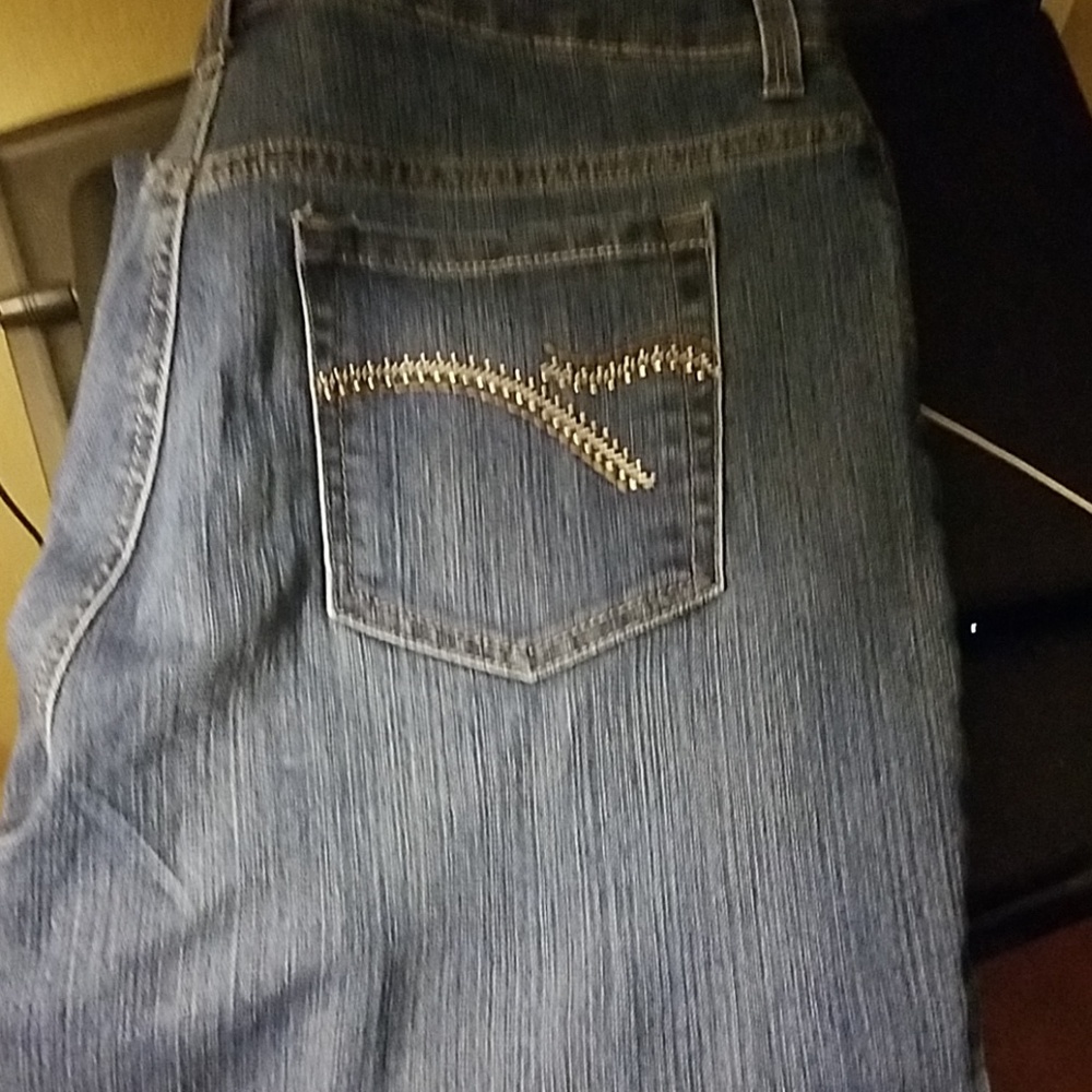 jeans